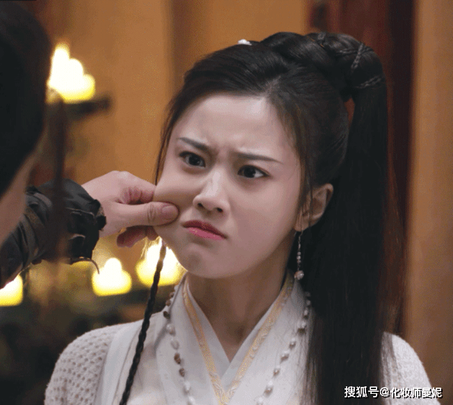 张雅钦