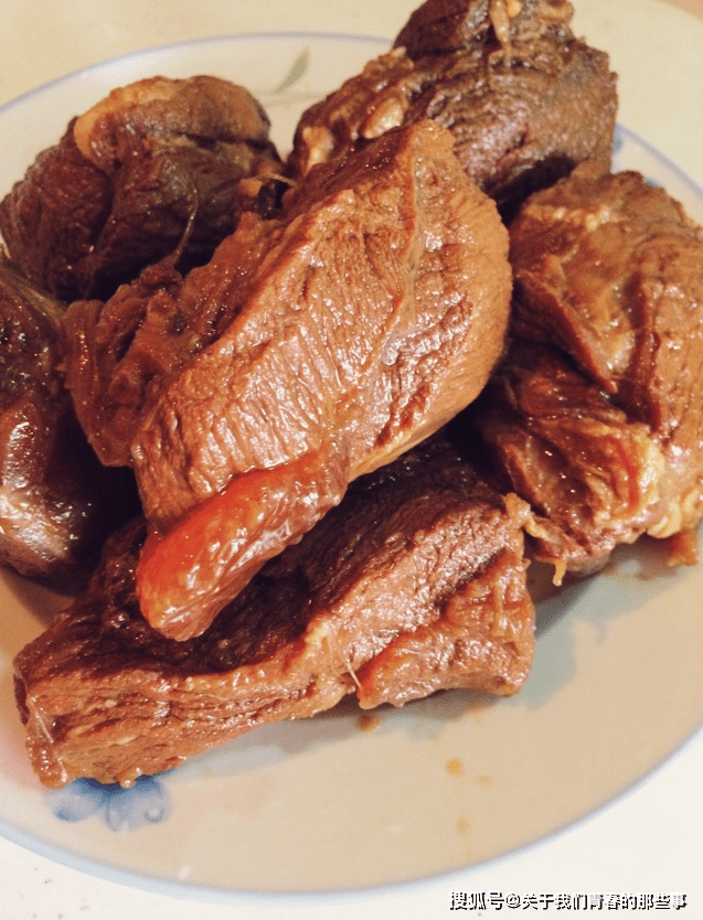 怎么做出红色酱牛肉 71a5e49140fe49bebbbc4508a5cc57c4.png