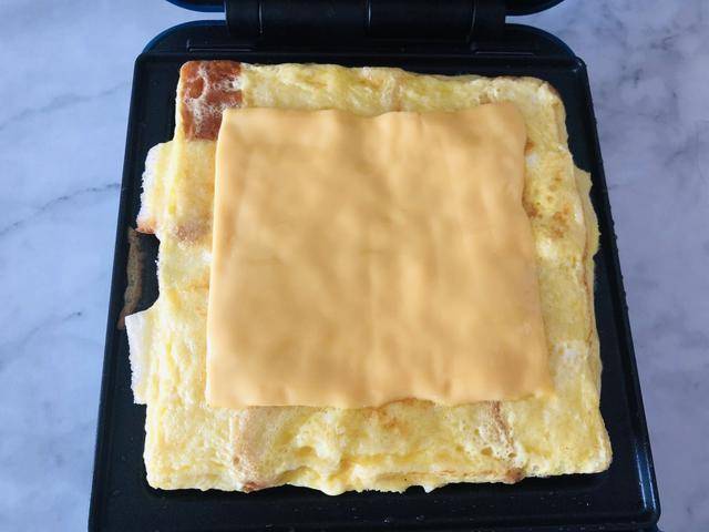 9feccdcb7ff14a8f90f73b2a90d1c927.jpeg