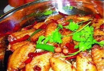 美食推荐:干锅鸡翅根,香酥藕夹,银杏炒鸡丁制作方法