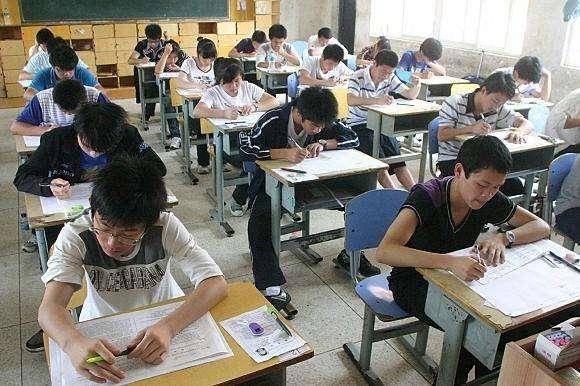 平时成绩|却一到高考超常发挥,成为黑马?为什么有的学生平时成绩很一般