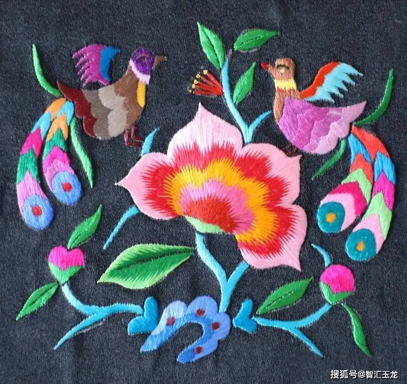 穿越时空的典雅与厚重——指尖上的翁牛特蒙古族刺绣