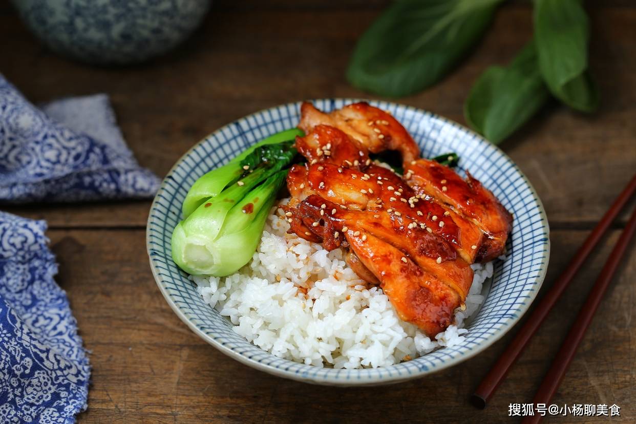 原创孩子点名要吃鸡腿饭,学会怎么调配照烧汁,十块钱成本能做出两份
