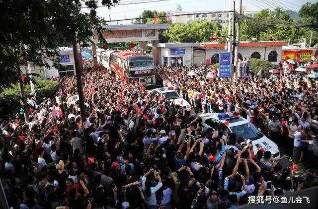 高考|高考加工厂毛坦厂中学到底有多厉害毛坦厂餐馆晚十点半后禁止营业