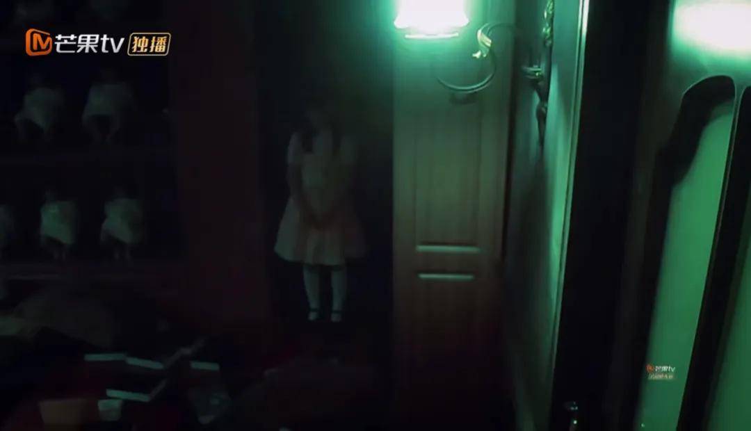 《密室大逃脱2》惊悚开播,最吓人的居然是邓伦