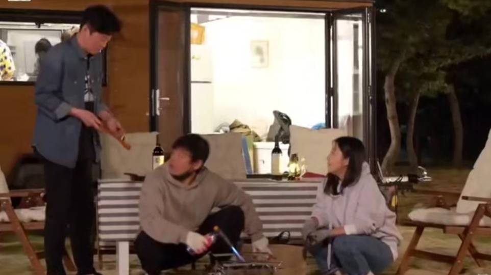 TVN最新神仙综艺！开播评分飙到8.7，搞笑又治愈