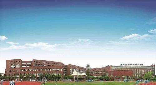四川“最知名”2所中学，一所名声在外，另一所一本升学率达9成