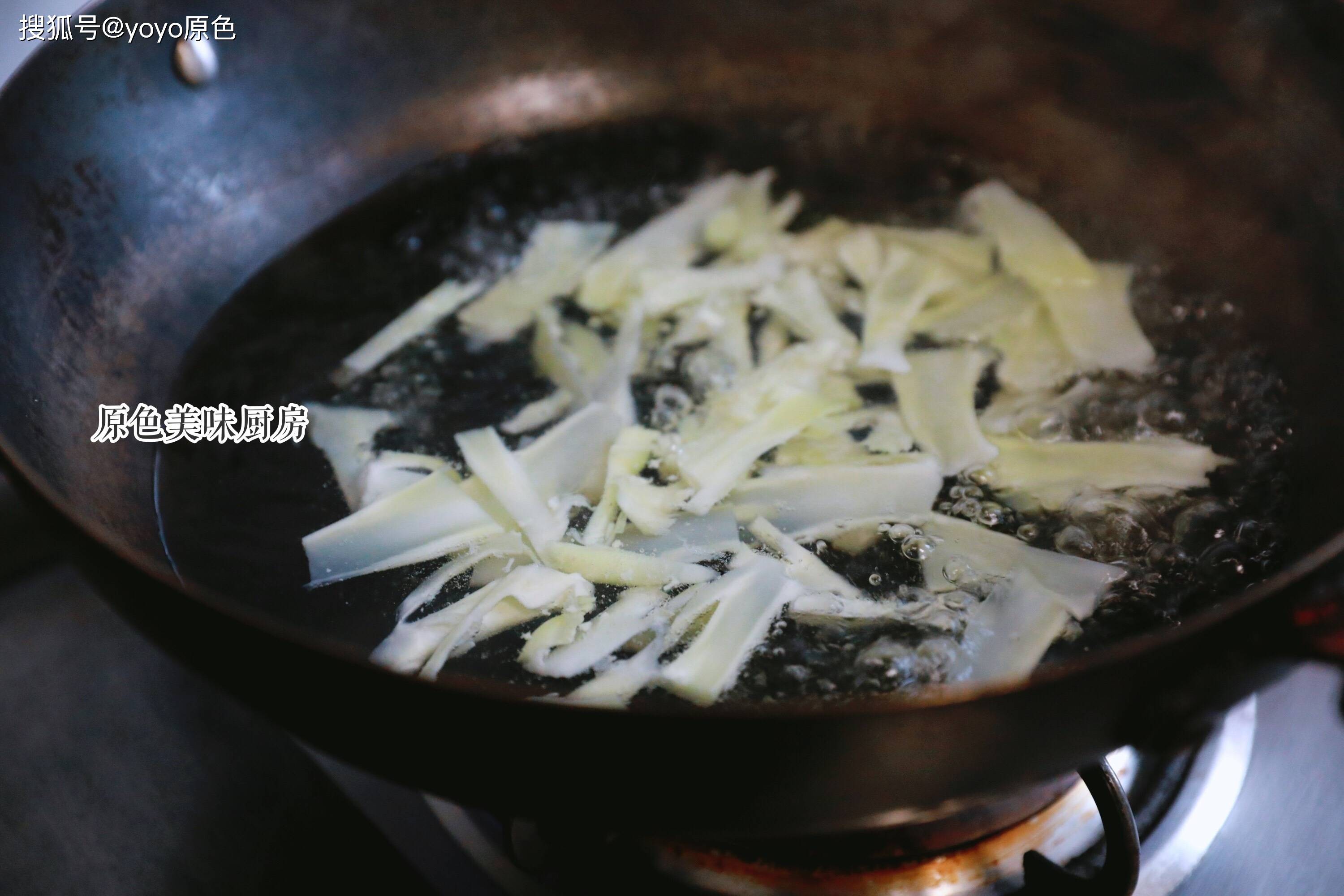 花菜|再也不用一不用浪费食材了，两种做法都很下饭自从学会一菜两吃