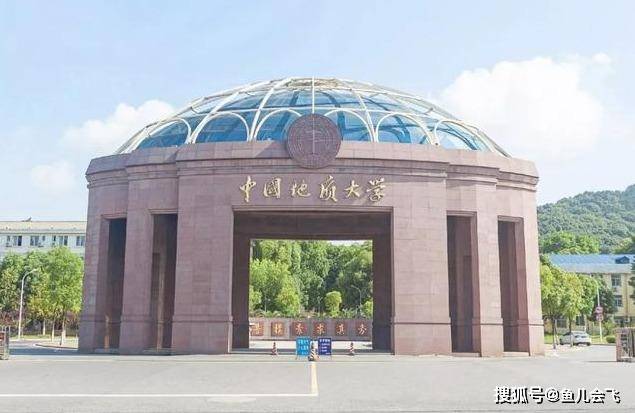 全国|武汉市排名前五大学太强了！武汉大学和华中科技大学谁排名第一？
