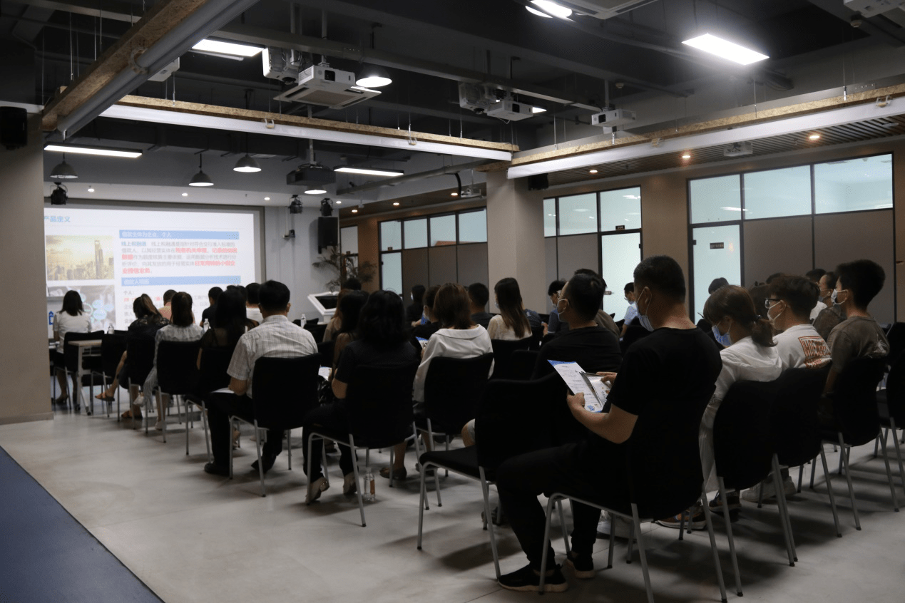 净月高新区举办“科技金融服务企业”对接会