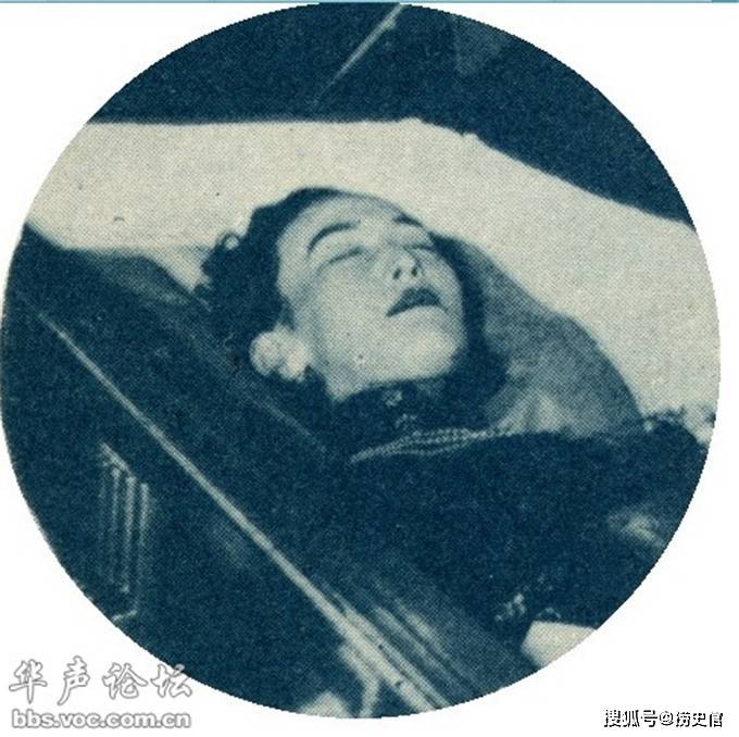 周璇旧照,有一幅拍自1957年有一幅是遗容