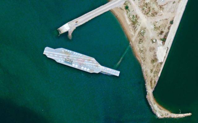 波斯湾边布满地下导弹基地？伊朗已经发出威胁