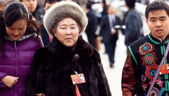 陶华碧|搜索暴涨400%，销量超2倍，老干妈又火了！背后原因耐人寻味！