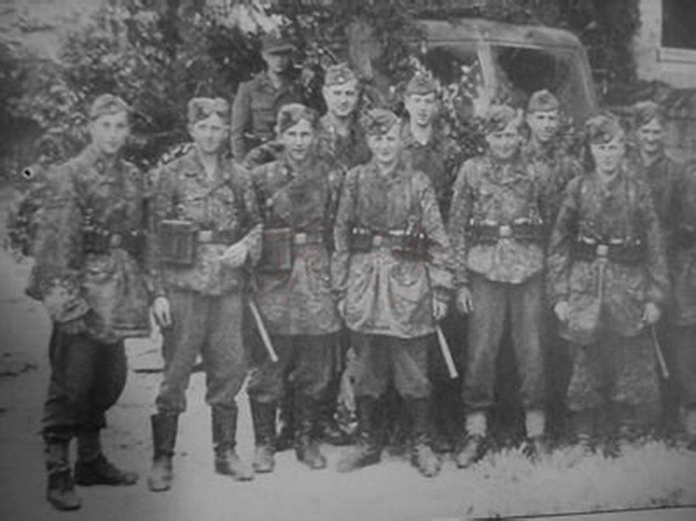 未成年孩子组成的装甲师重创盟军：1944年7月9日二战盟军占领卡昂