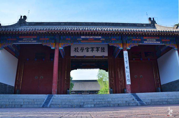 「历史」已有上百年历史,现在成为了景点保定有一所被低估的“高校”