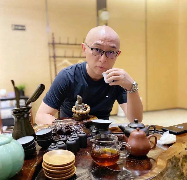 成就|原创从送水工到名嘴，是孟非成就了《非诚勿扰》，还是节目成就了他？