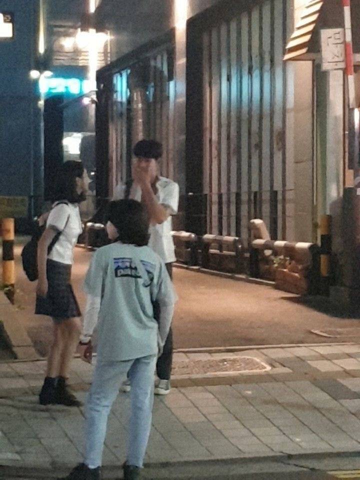 画风|原创《虽然是精神病但没关系》第7集绘本曝光！画风不暗黑，是文英旧作？