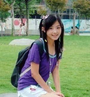 乘风破浪姐姐里争议最大的张含韵,被骂"公交车"后13年