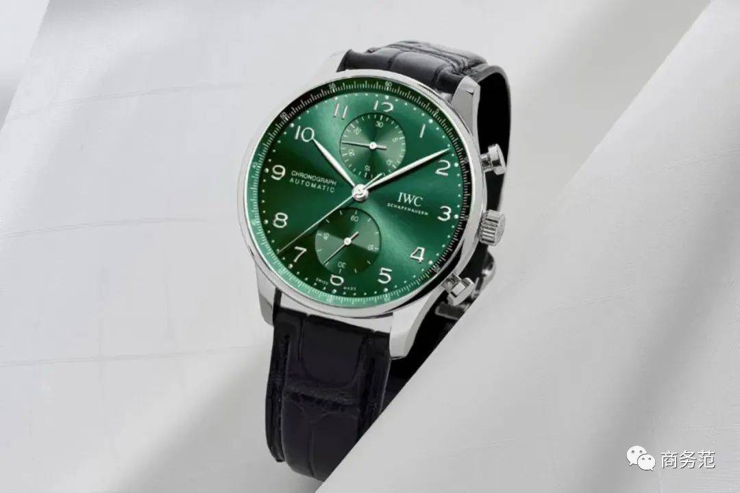 绿色|夏天，男人手上得戴点绿