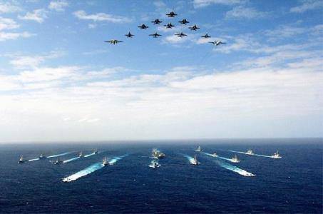 陈光文：直插太平洋！中国双航母向东出击因这一海域出现航母战力空白