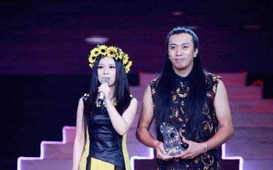 安与骑兵简谱_安与骑兵红山果简谱