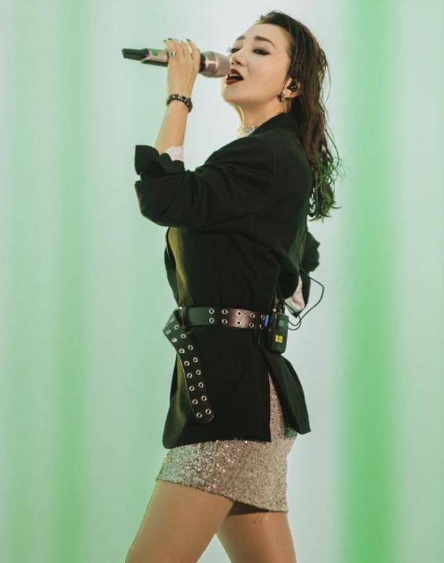 态度|原创阿朵发长文开直播谈淘汰,一改佛系态度,拉票复活欲望强烈