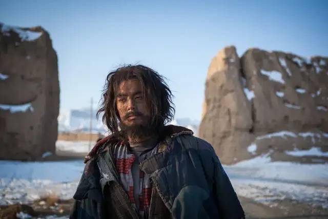 表演|原创清高的金世佳，到底有没有演技？这个回答有水平