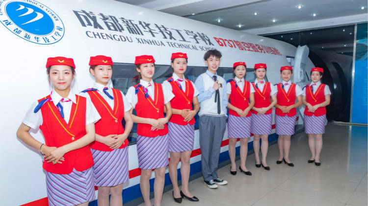 我国|航空服务与高级行政专业未来发展前景怎么样？