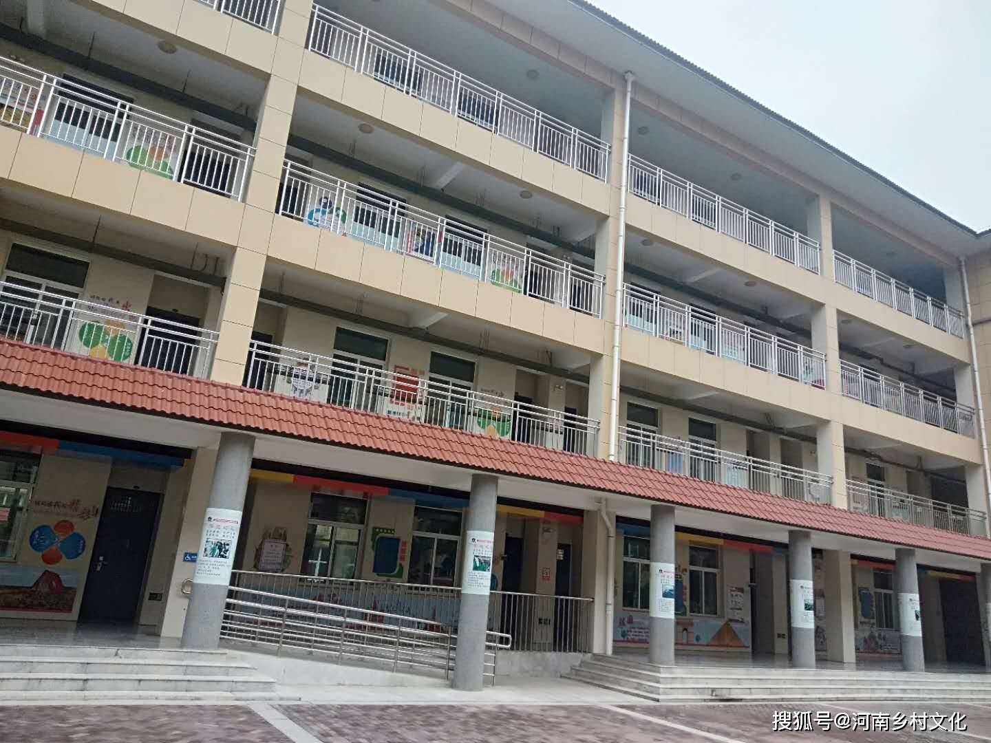 三门峡剑桥小学校园新风貌