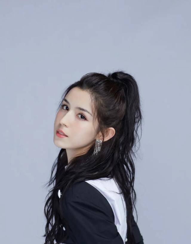 王一博|原创《站稳了!朋友》四种类型在笑生大放异彩,谁是下一个王一博?