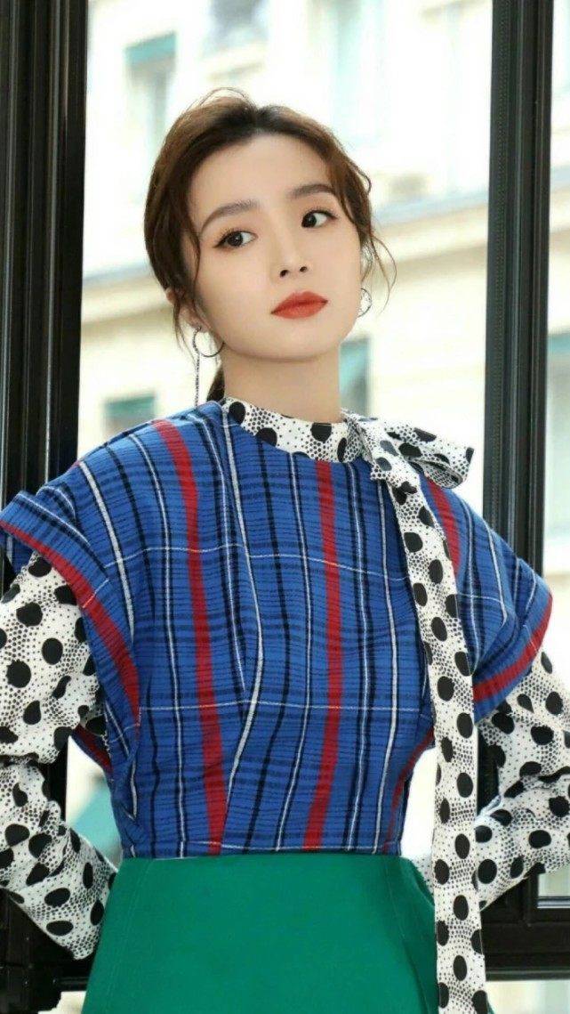 新剧|原创胡冰卿资源就像开了挂一样，新剧要低调开拍，男主还是高伟光