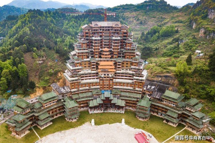 壕！看贵州独山是如何花掉400亿的_独山县