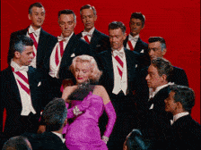 钻石|戚薇独家揭秘：一个爱美女生的终极梦想是获得了TA！