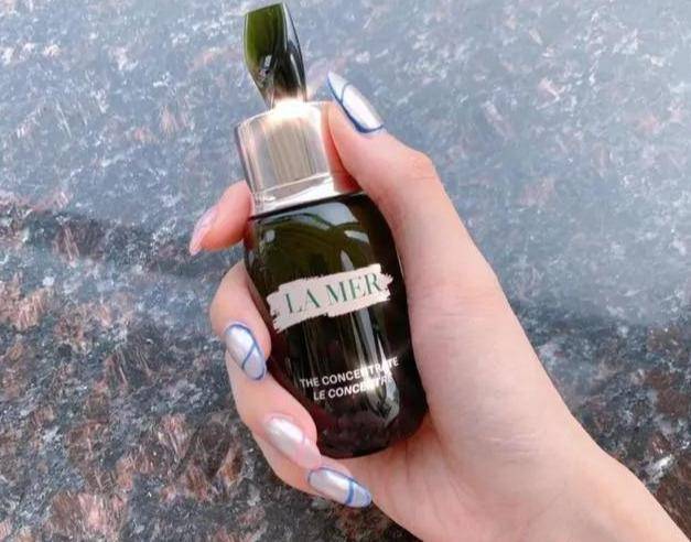 精华|00后都开始抗初老了,你再不保养就真的老了!4款抗老精华强推