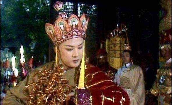 唐僧|为何穿上如来送给唐僧的袈裟就能免堕轮回?你看它原来的主人是谁