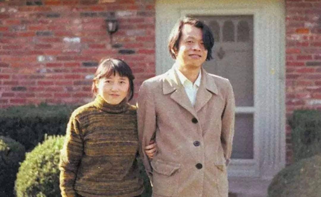 作家王小波,已逝20多年,为什么仍然广受欢迎,并被人们