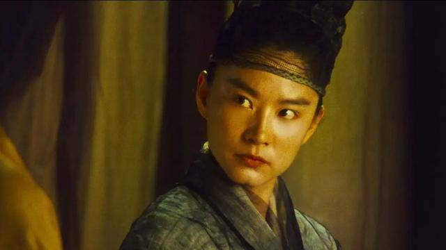 许曦文|“穷酸”星二代碰瓷金高银，想红想疯了？