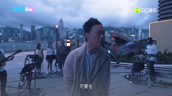 真是社会人士福利,我竟真的亲临陈奕迅演唱会现场,喊了一声"安可!