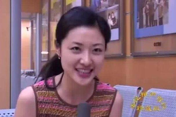52岁前“央视一姐”周涛近照曝光,被赞逆生长