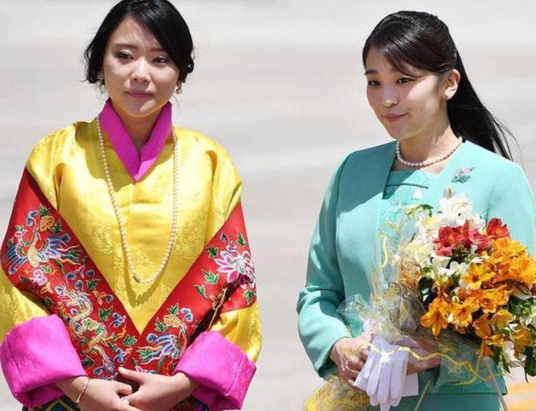原创27岁不丹小公主惊艳!美人堆里稳居c位,佩玛王后瞬间黯然失色