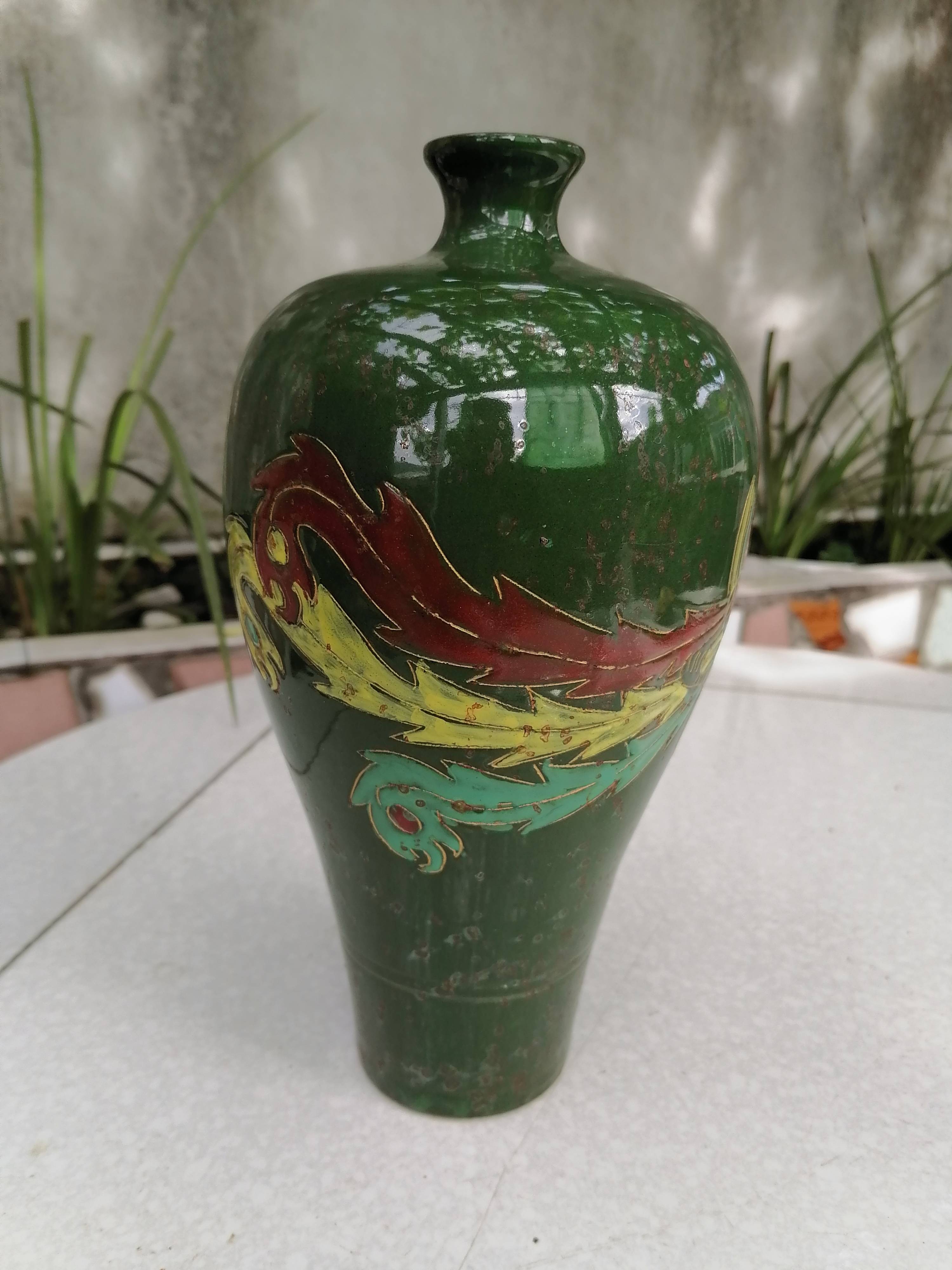 定瓷|精品赏析—易定款绿釉梅瓶