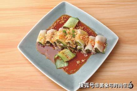 五花肉|切一切，浇汁就上桌，酸辣爽滑，鲜香不腻夏天吃肉很简单