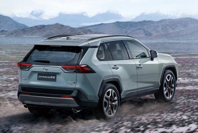 家用suv,是买"高级"一点的探岳,还是买"贵"一点的丰田rav4