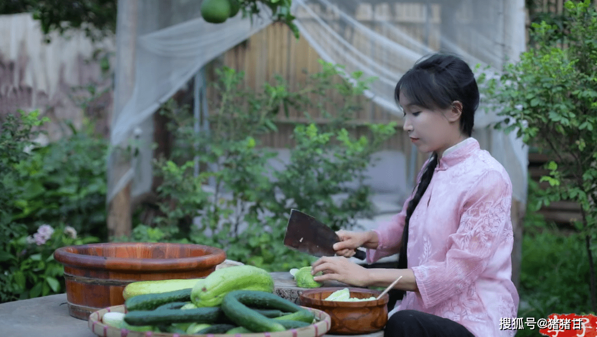 李子柒夏天的味道,大晚上又看饿了