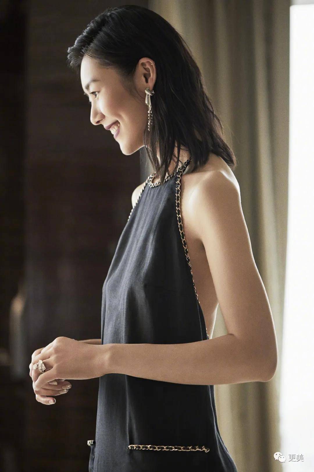 香奈儿|热巴新脸又没法看了,纯天然的她却被质疑用镰刀拉双眼皮?