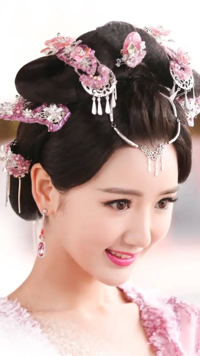 盗墓|原创《盗墓笔记重启》女主要上线，清新甜美还是吴邪小迷妹，让人期待