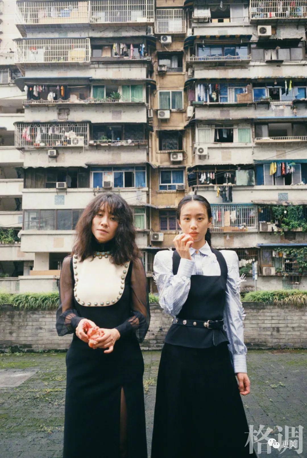 香奈儿|热巴新脸又没法看了,纯天然的她却被质疑用镰刀拉双眼皮?