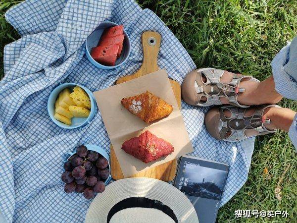 水陆|夏季露营穿什么鞋？适合野餐露营的KEEN水陆凉拖鞋体验