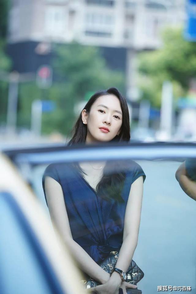 气质|姐姐们跟着《三十而已》顾佳学穿搭准没错，气质个性又优雅，绝美