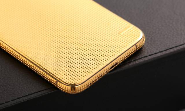 Pro|在iPhone 11 Pro上镀24K真金，并镶它几十颗钻石是种什么体验？
